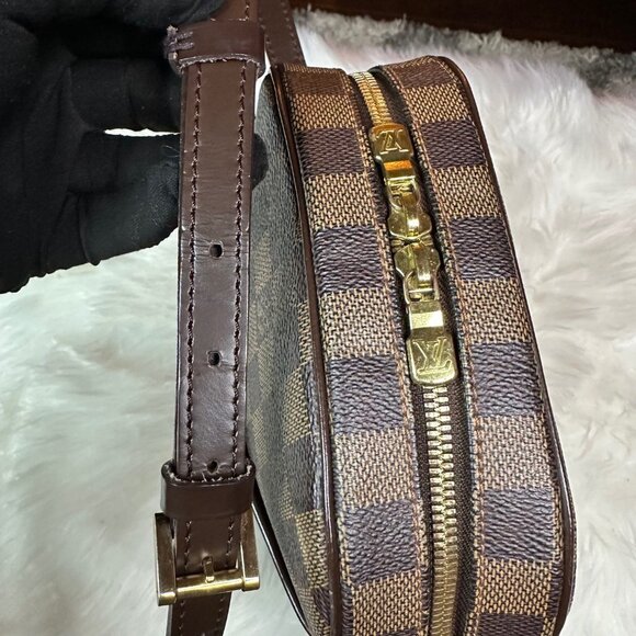 Louis Vuitton Brown Checkered Crossbody Bag - Picture 7 of 14